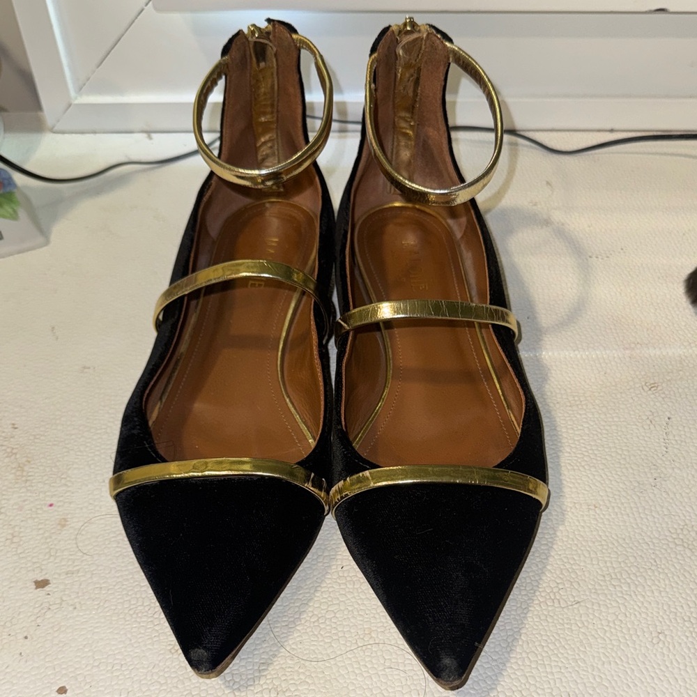 Malone Souliers Black and Gold Pointed-Toe Ankle-Strap Flats